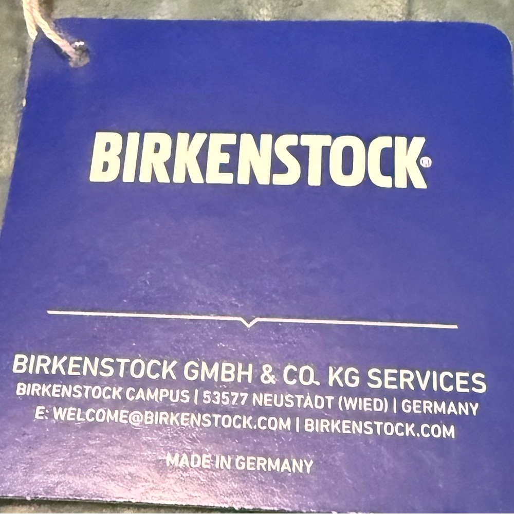 Birkenstock silver Gizeh Sandal NWT SIZE WOMEN 39 - Picture 4 of 5